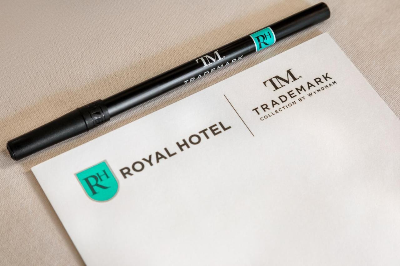 Royal Hotel Edmonton Airport Trademark Collection By Wyndham Leduc Kültér fotó